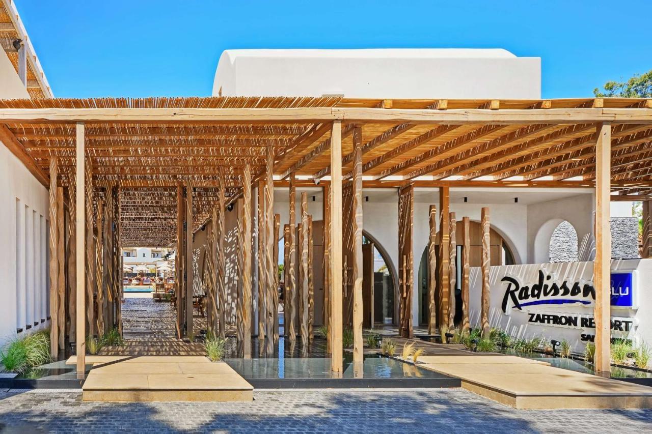Radisson Blu Zaffron Resort, Santorini (Adults Only) Kamári Eksteriør billede